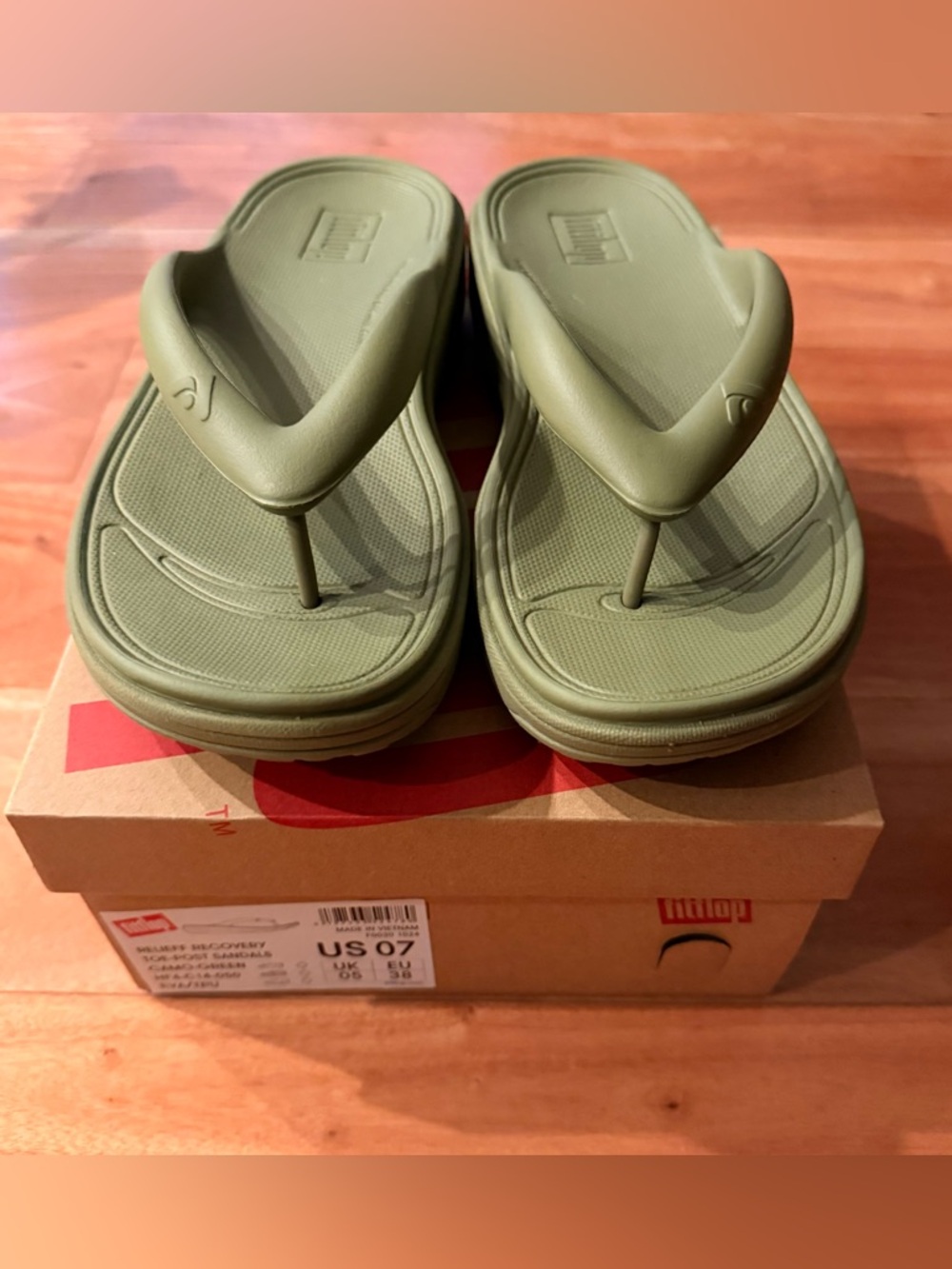 Fitflop Relieff Recovery flip flops